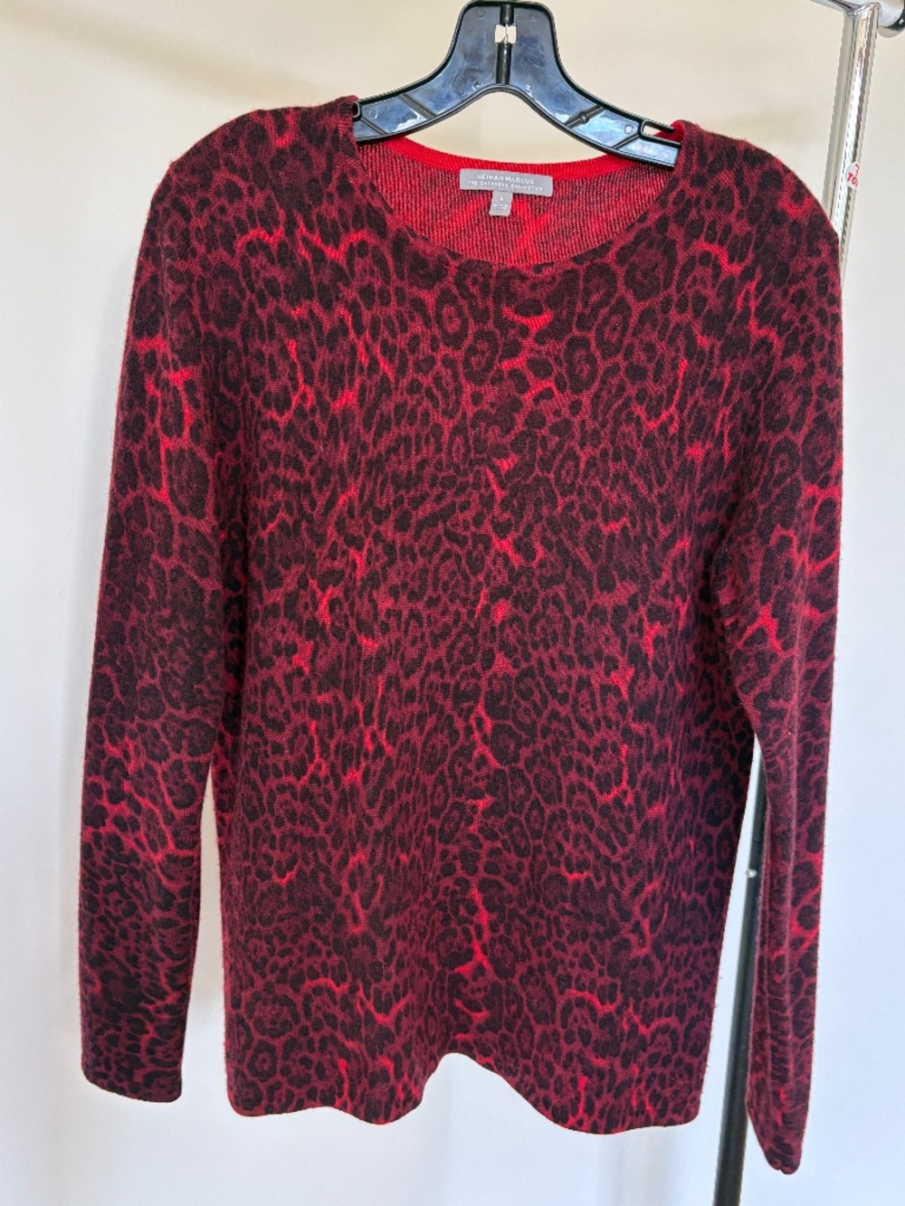 Neiman Marcus Cashmere Collection Red Leopard Cashmere Sweater Size L